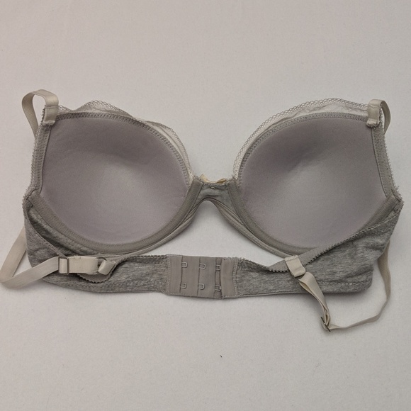 Gray Bra w/ Lace Trim - Picture 5 of 7